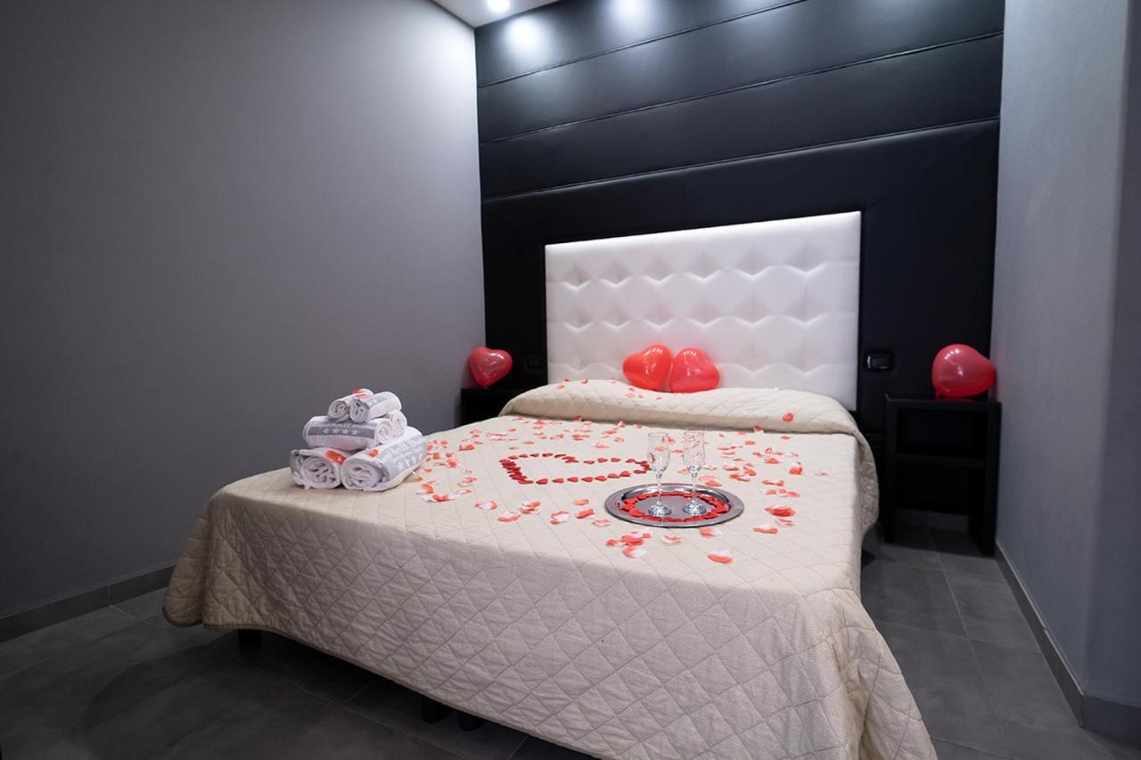 Royal Art H Spaccanapoli, By Clapa Group מראה חיצוני תמונה